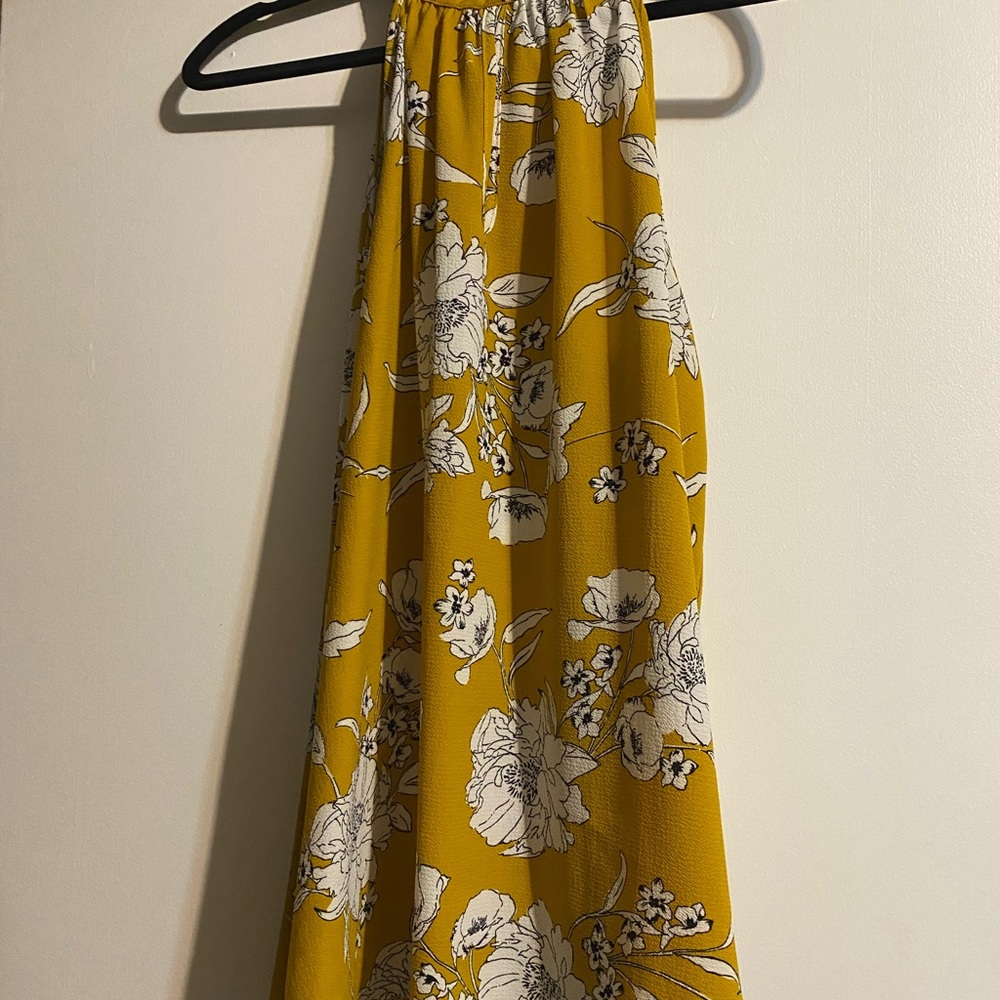 Sireni Tie Neck Halter Blouse